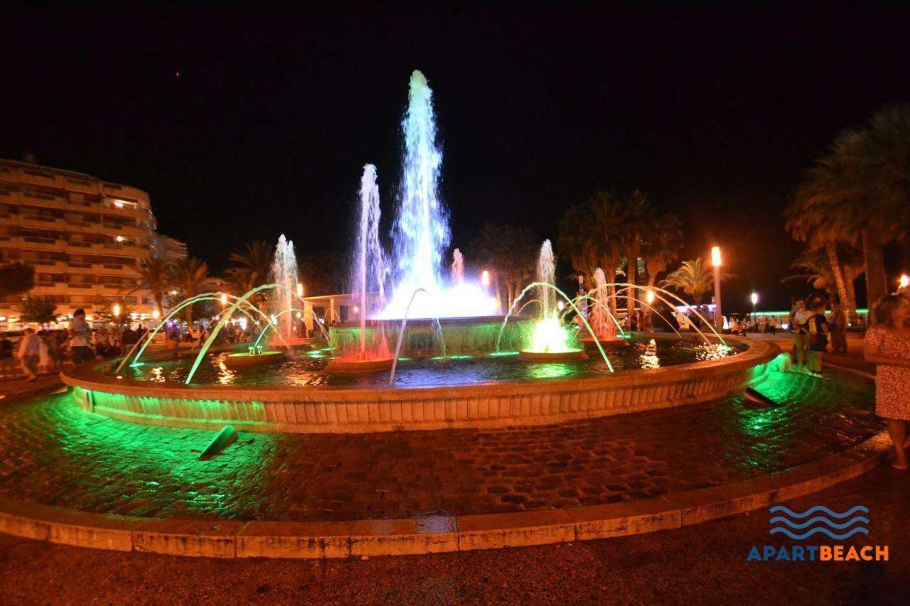 ApartBeach NOVELTY Climatizado Frente Playa Salou Exterior foto