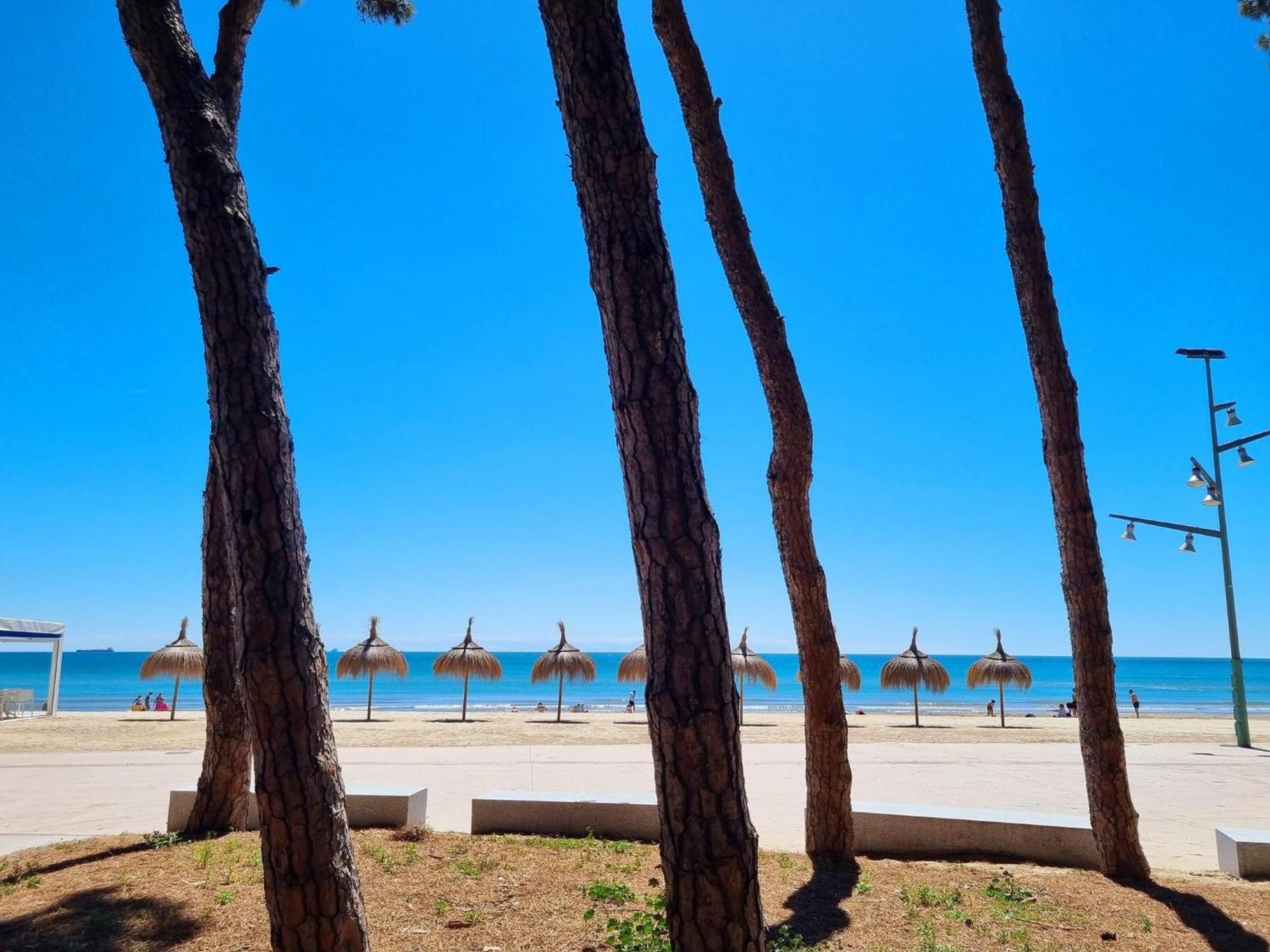 ApartBeach NOVELTY Climatizado Frente Playa Salou Exterior foto